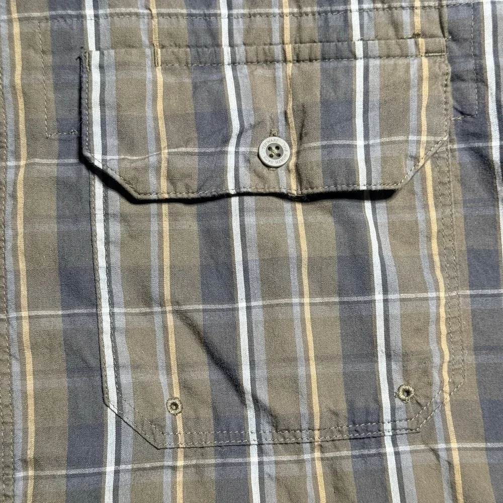 The North Face Men's XL Long Sleeve Multicolor‎ Green Gray Plaid Button Down